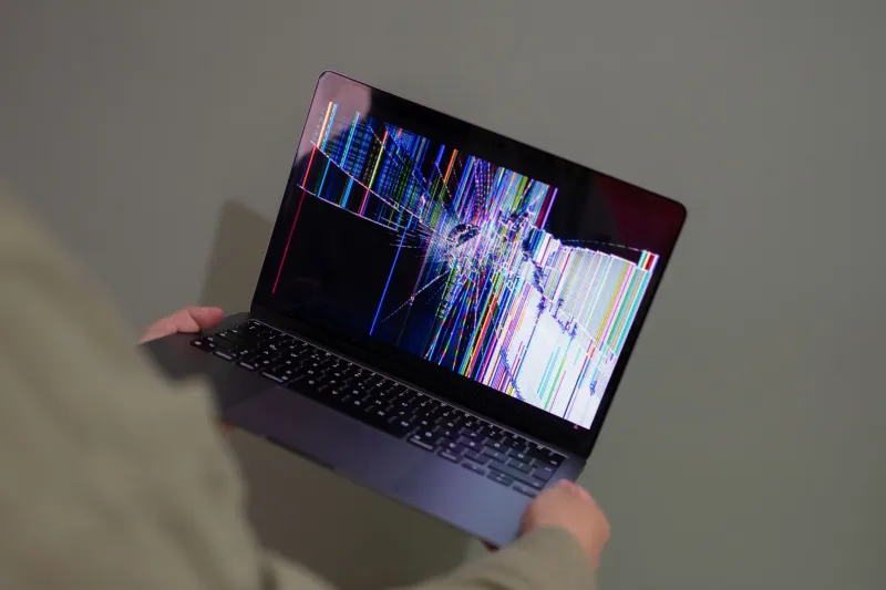 Gone in a Loop: The Real Pain of Losing a GIF You Loved