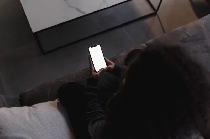 When the Loop Dies: The Strange Sadness of Losing a GIF You Can Never Get Back